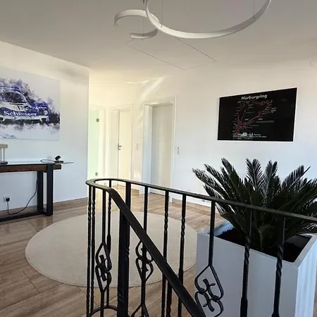 Grosszuegiges Fuer 12 Neu Renoviert Casa de Férias